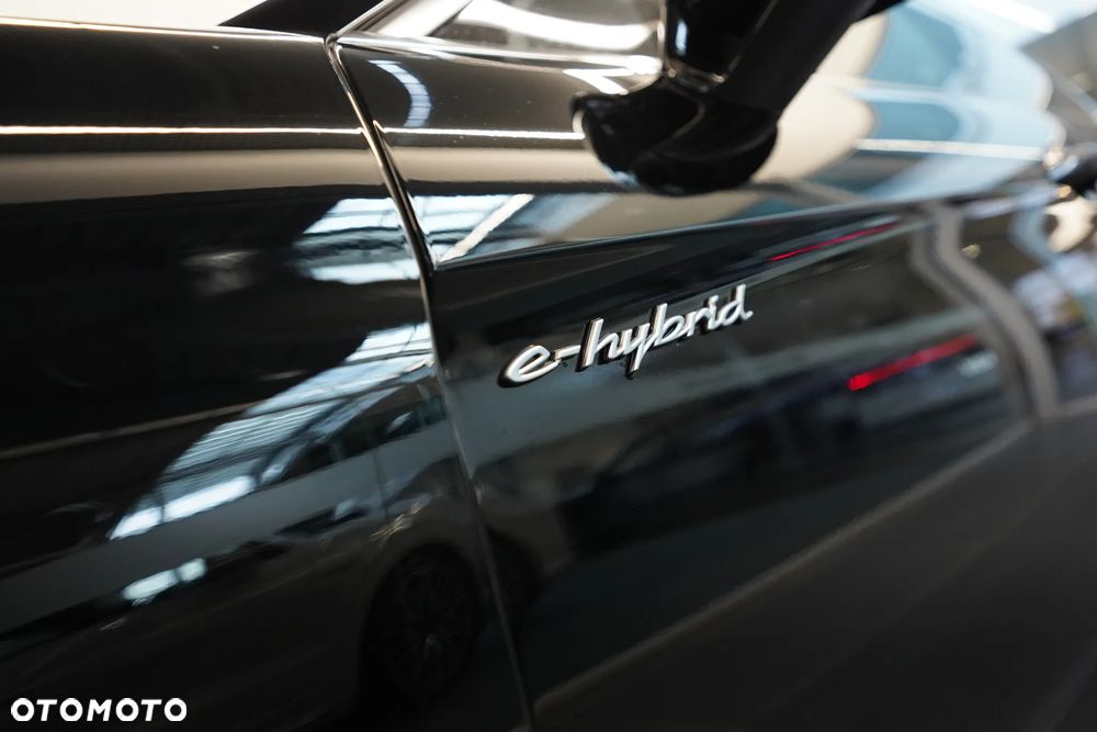 Porsche Panamera - 33