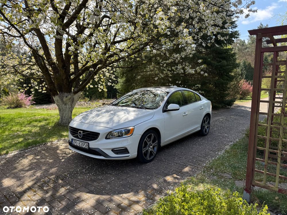 Volvo S60 T5 Powershift RDesign - 1