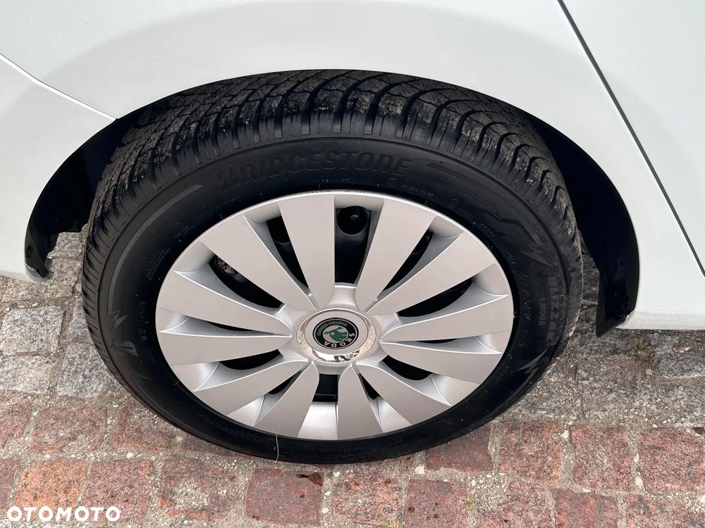 Skoda Fabia - 12