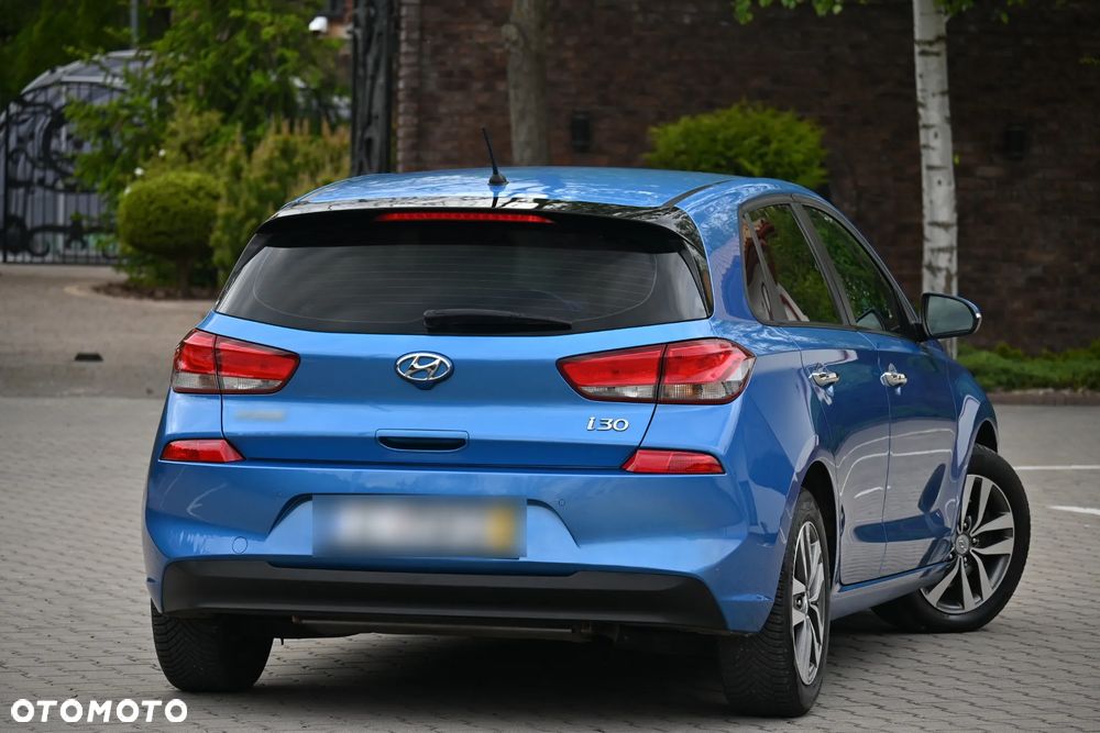 Hyundai i30 1.4 T-GDI DCT YES!+ - 11