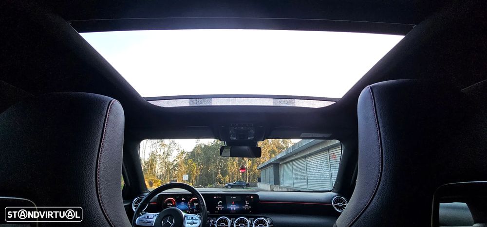 Mercedes-Benz A 250 e 8G-DCT AMG Line - 22