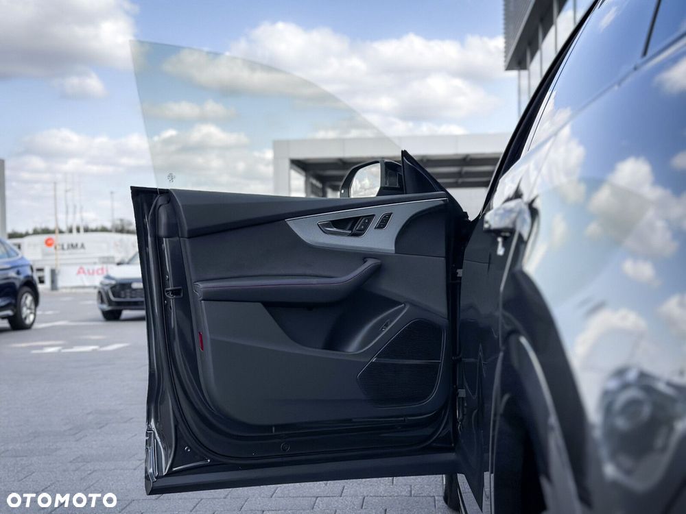 Audi SQ8 - 15