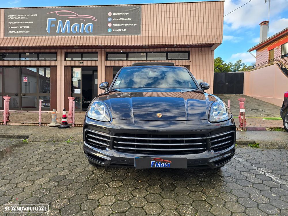 Porsche Cayenne Standard - 2