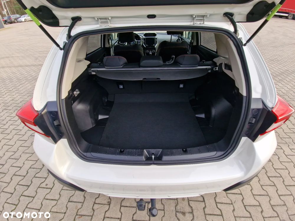 Subaru XV 2.0i Exclusive (EyeSight) Lineartronic - 27