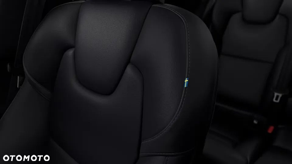 Volvo V90 T6 AWD Plug-In Hybrid Core - 10
