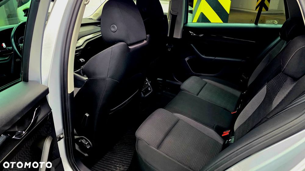 Skoda Octavia 1.5 TSI ACT Ambition - 12