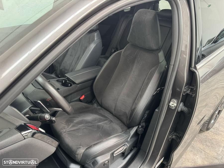 DS DS7 Crossback 1.5 BlueHDi Performance Line EAT8 - 12