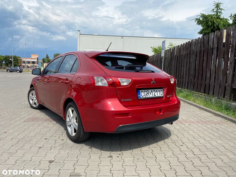 Mitsubishi Lancer 1.8 Invite - 6