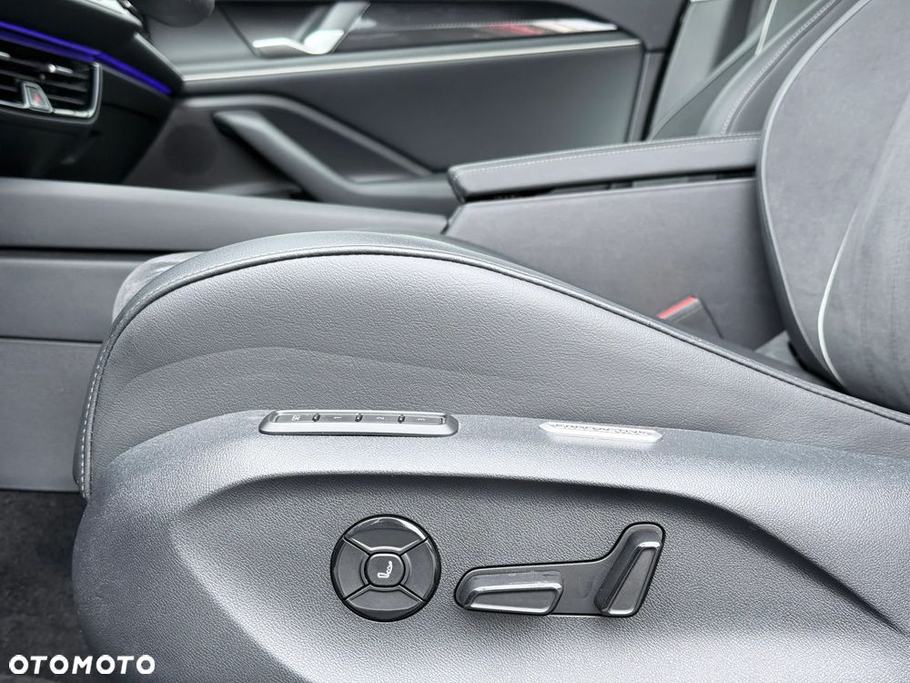 Volkswagen Passat Variant 1.5 TSI ACT mHEV Business DSG - 28