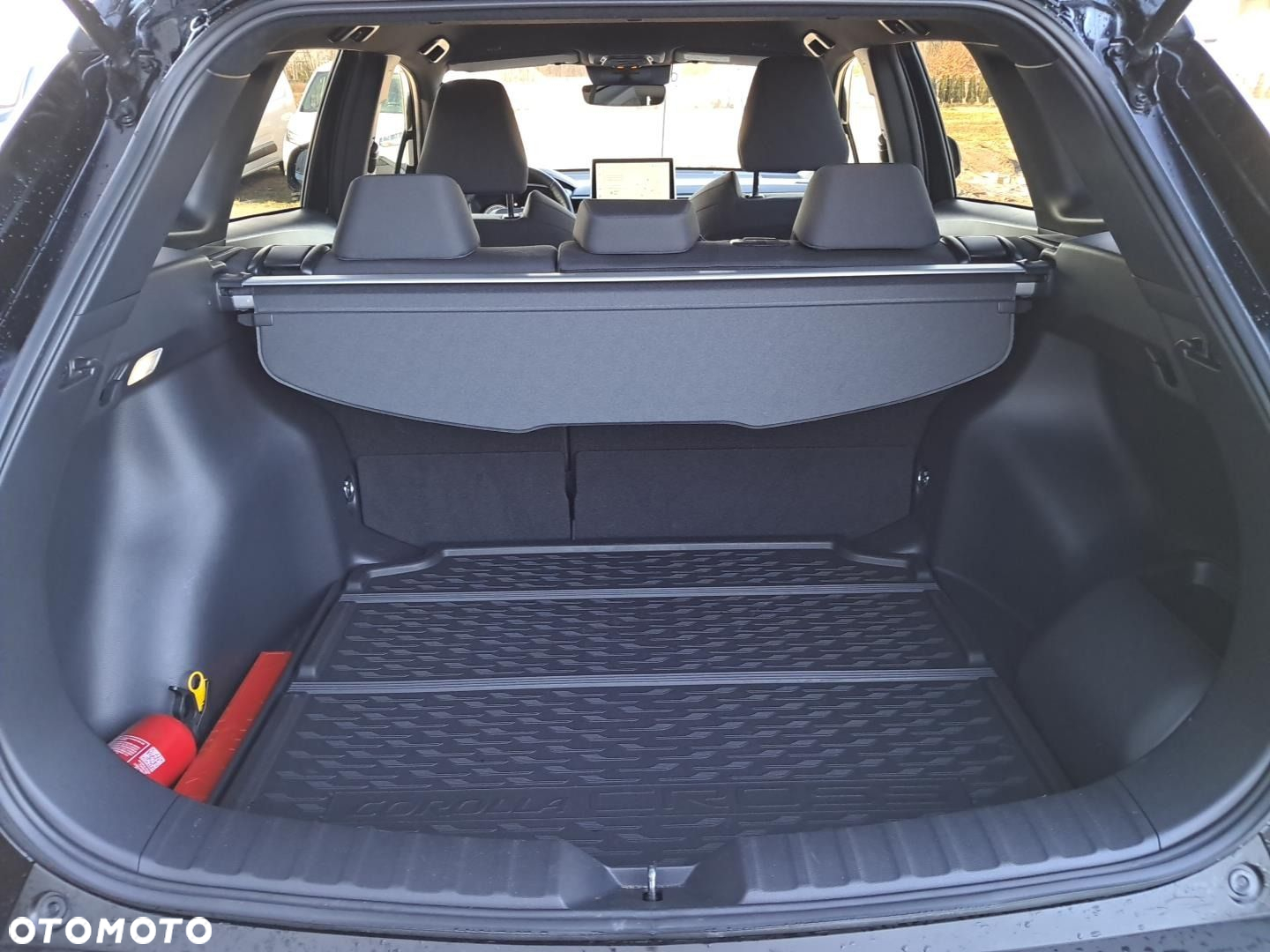 Toyota Corolla Cross 2.0 Hybrid Style - 17