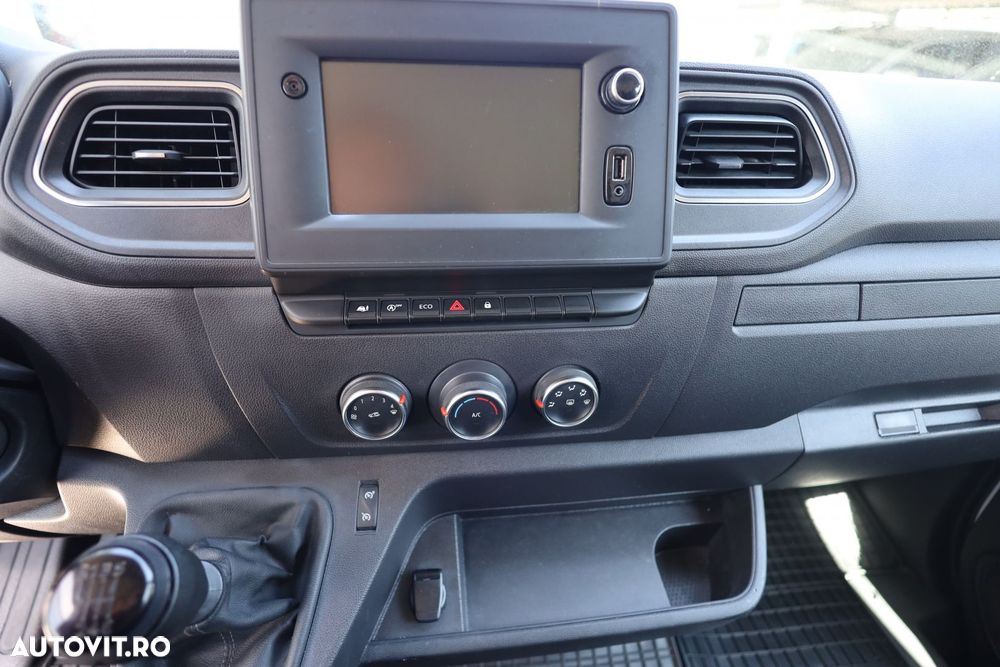 Renault Master - 16