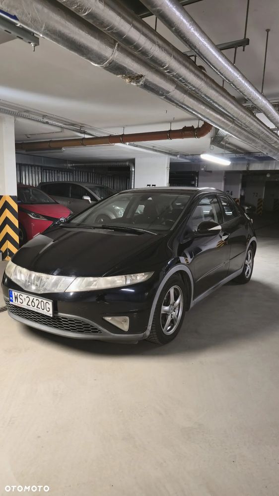 Honda Civic 1.8 Comfort - 10