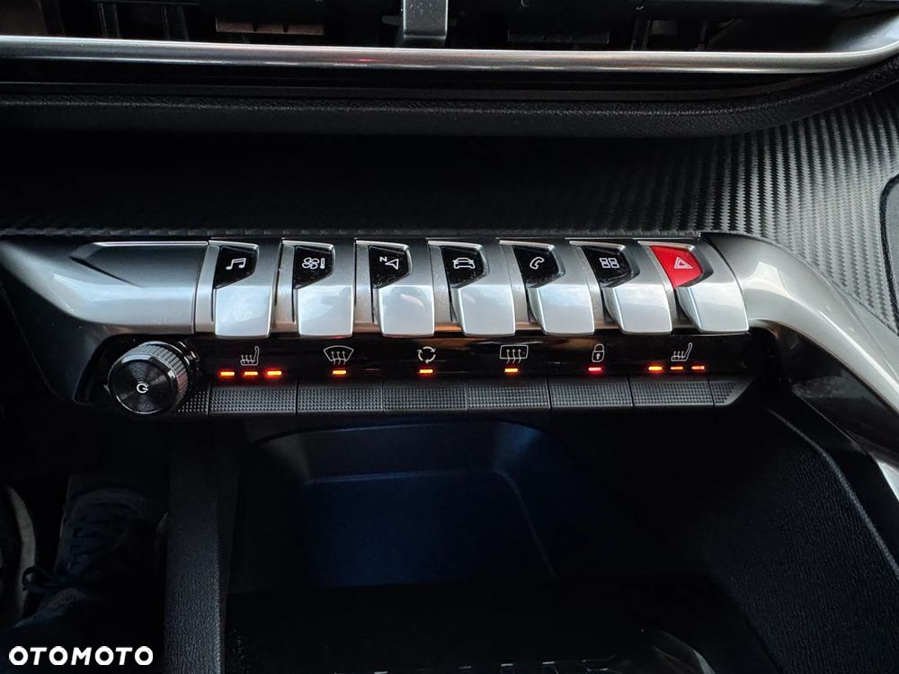 Peugeot 3008 PureTech 130 Stop & Start GPF Active - 26