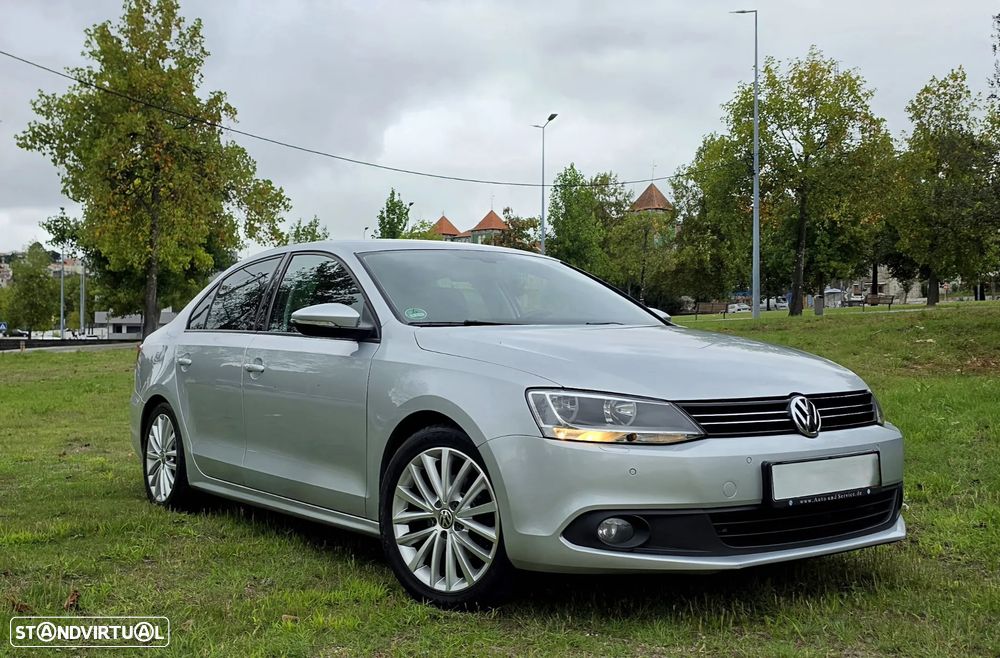 VW Jetta 1.6 TDi Trendline - 2