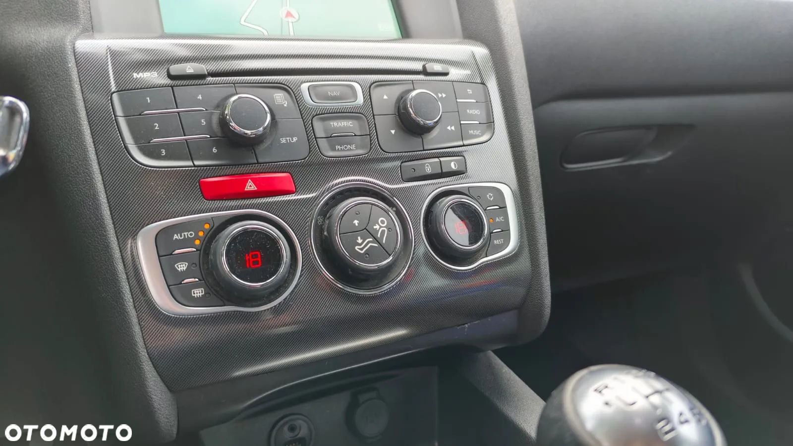 Citroën C4 PureTech e-THP 130 Selection - 9