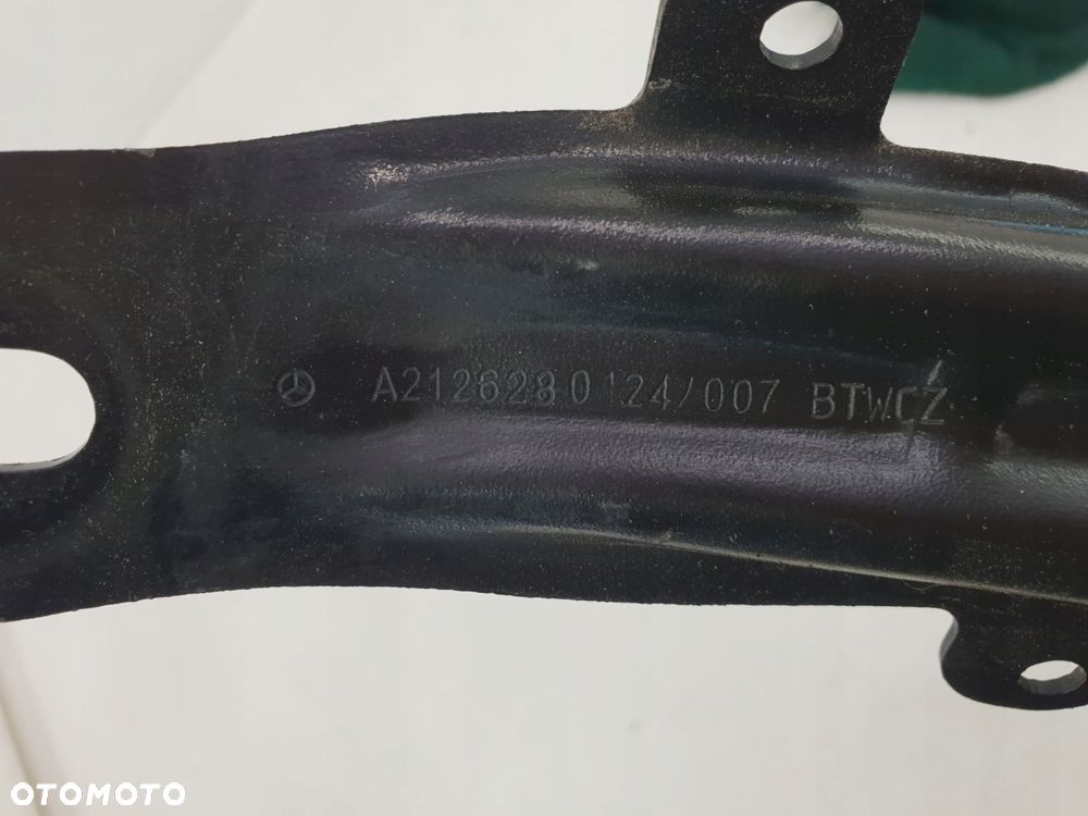 MERCEDES W212 WSPORNIK MOCOWANIE PODSZYBIA A2126280124 - 3