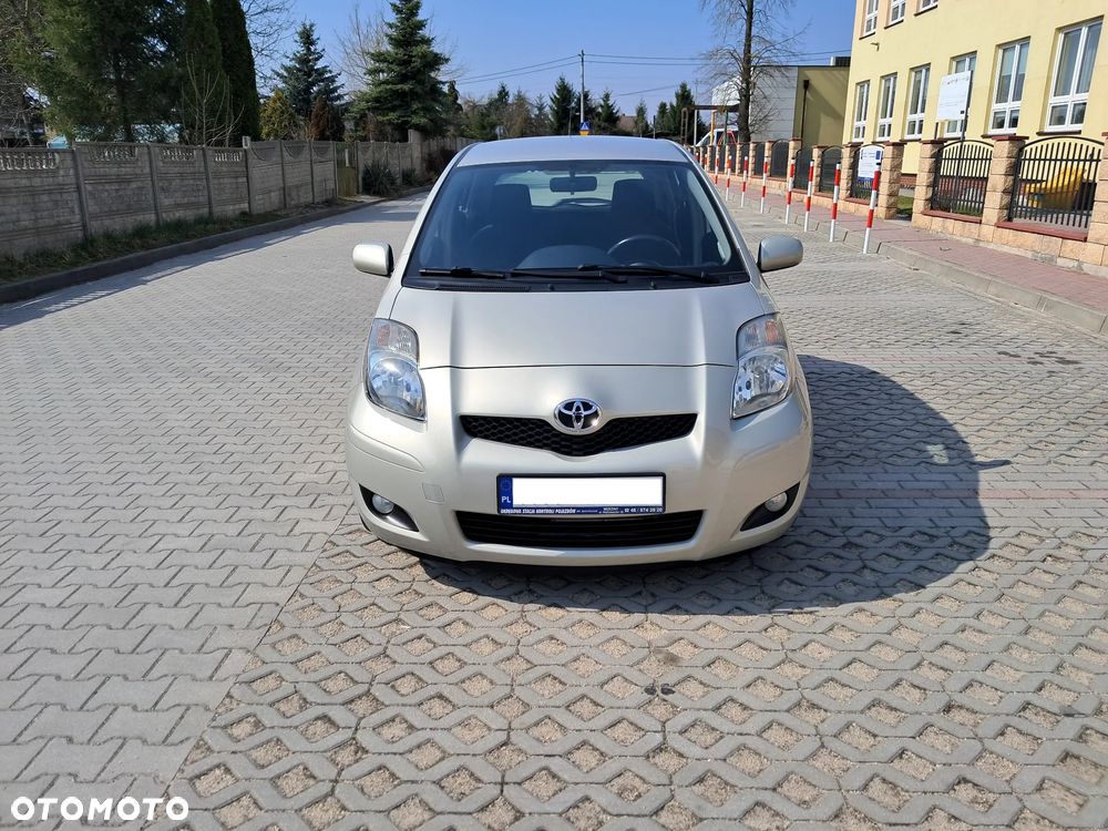 Toyota Yaris 1.33 Sol - 1