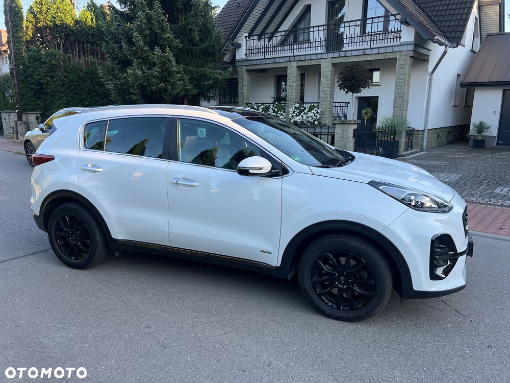 Kia Sportage 2.0 CRDI AWD Eco-Dynamics+ (48V M-H) GT LINE - 4