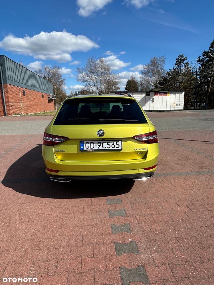 Skoda Superb 2.0 TDI 4x4 Sportline DSG - 5