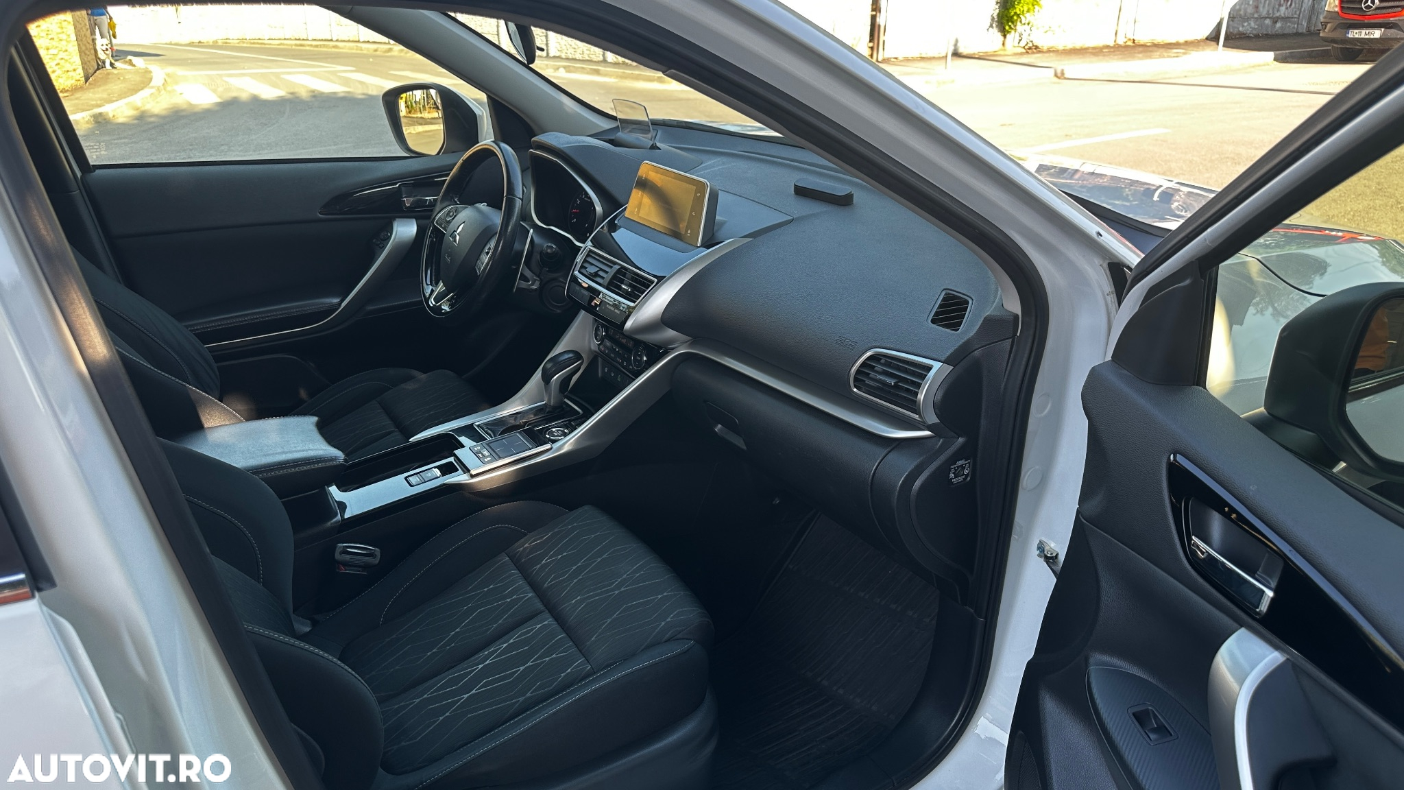 Mitsubishi Eclipse-Cross 1.5-litre 16-valve DOHC MIVEC 4X4 Invite+ Aut. - 10