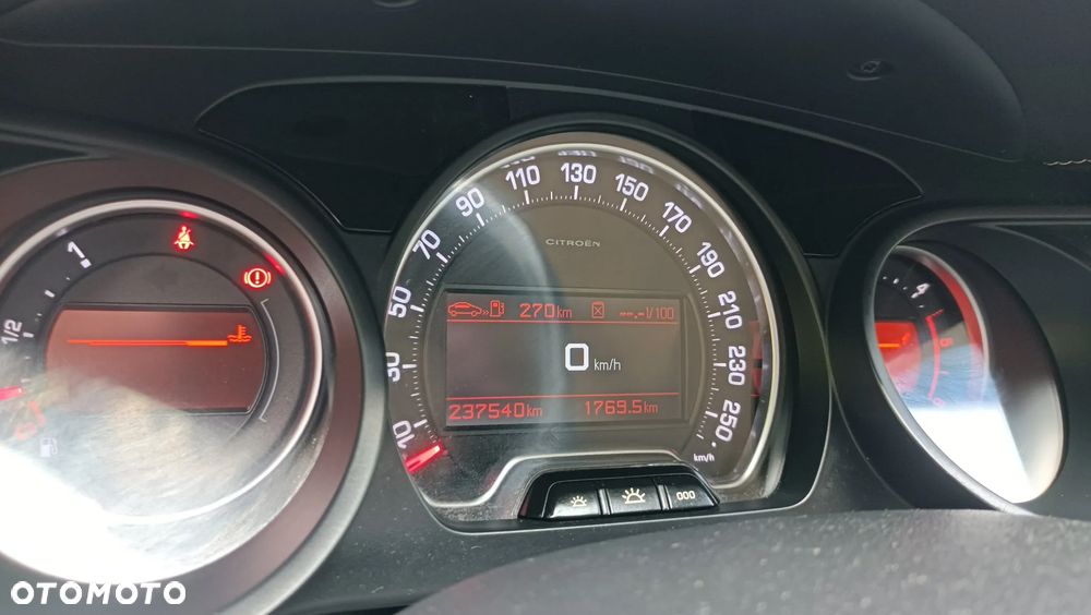 Citroën C5 3.0 HDi V6 Exclusive Equilibre Navi - 34