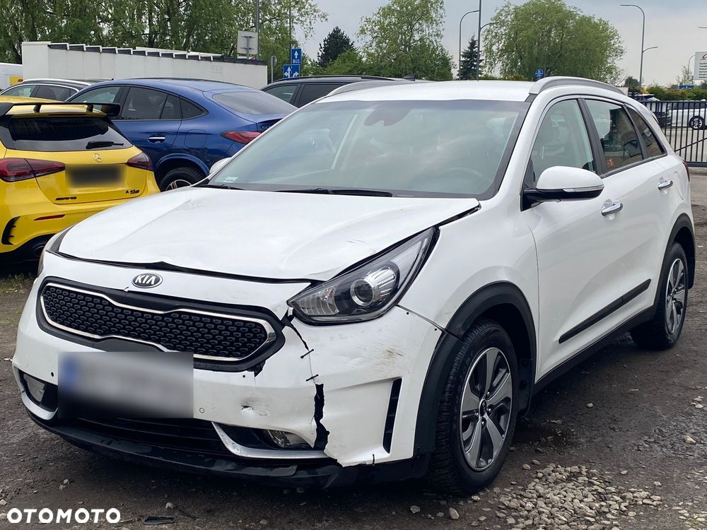 Kia Niro 1.6 GDI Hybrid L - 3