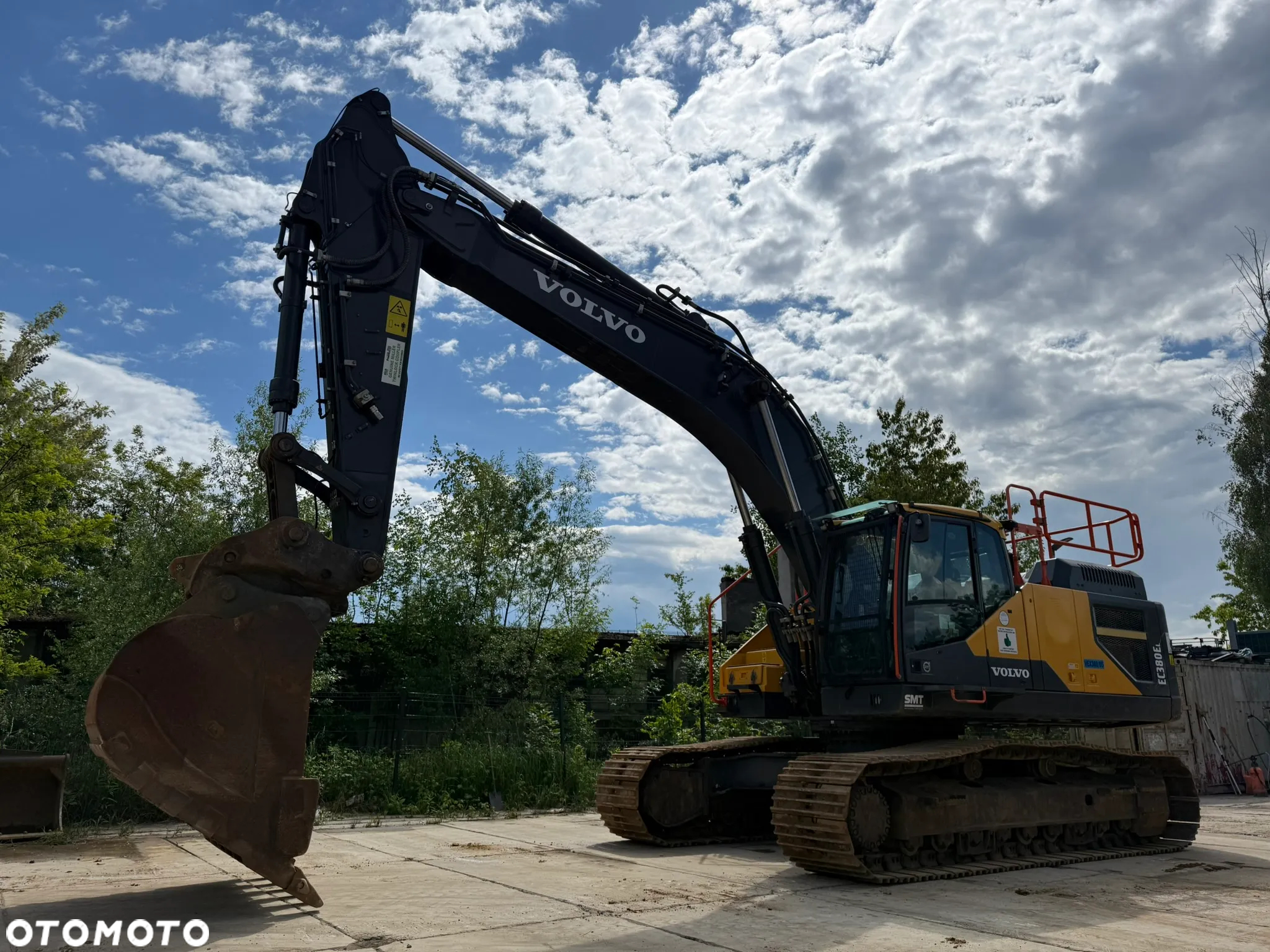 Volvo EC 380 EL - 4