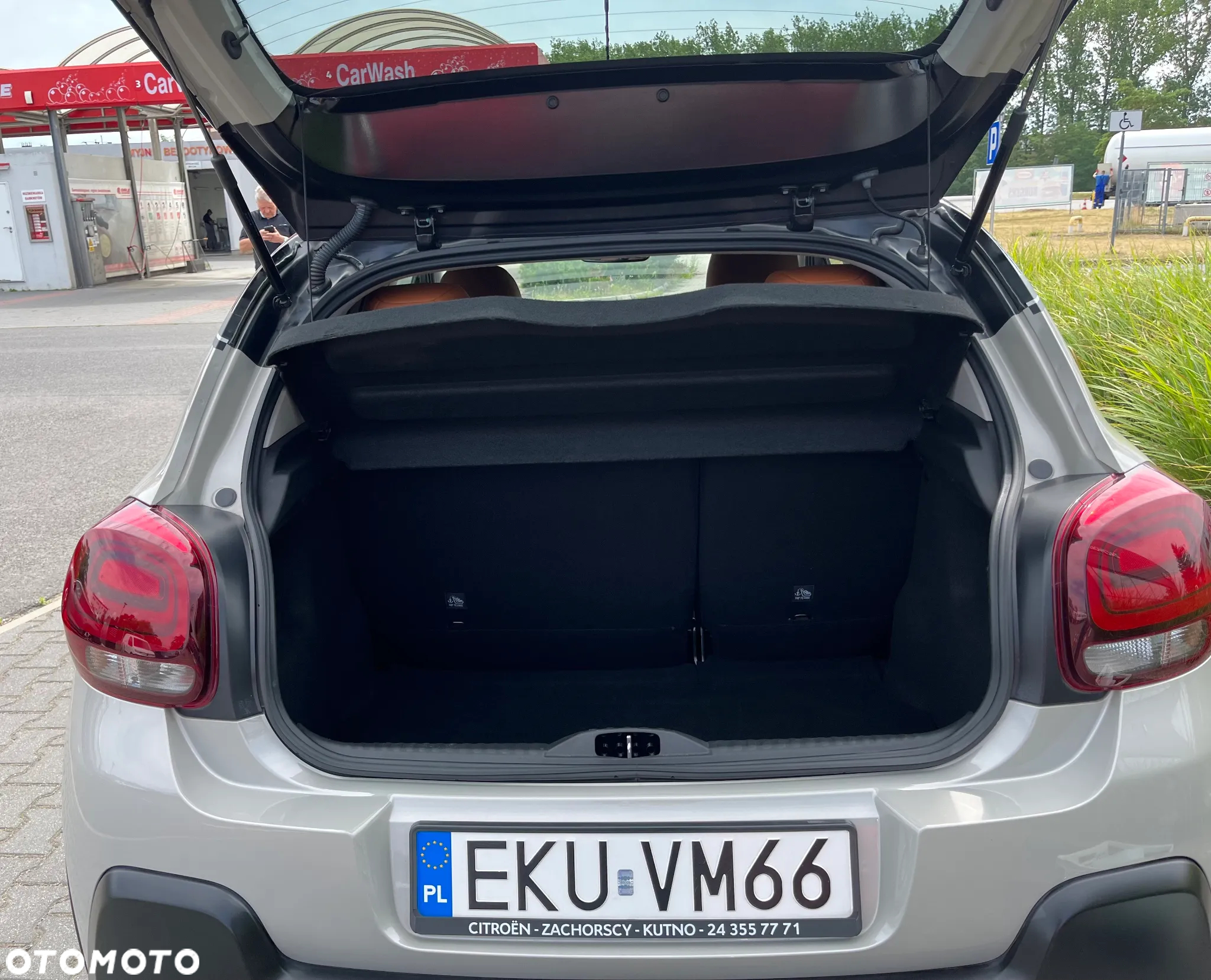 Citroën C3 1.2 PureTech Shine S&S EAT6 - 9