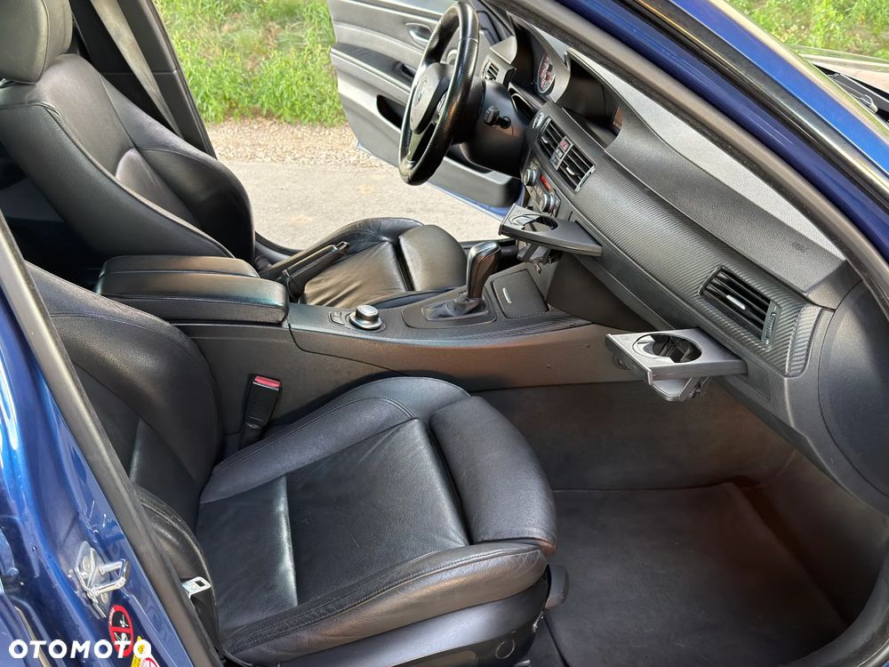 BMW Seria 3 325i - 10