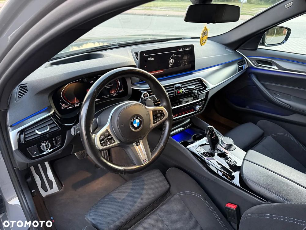 BMW Seria 5 520d M Sport Edition - 19