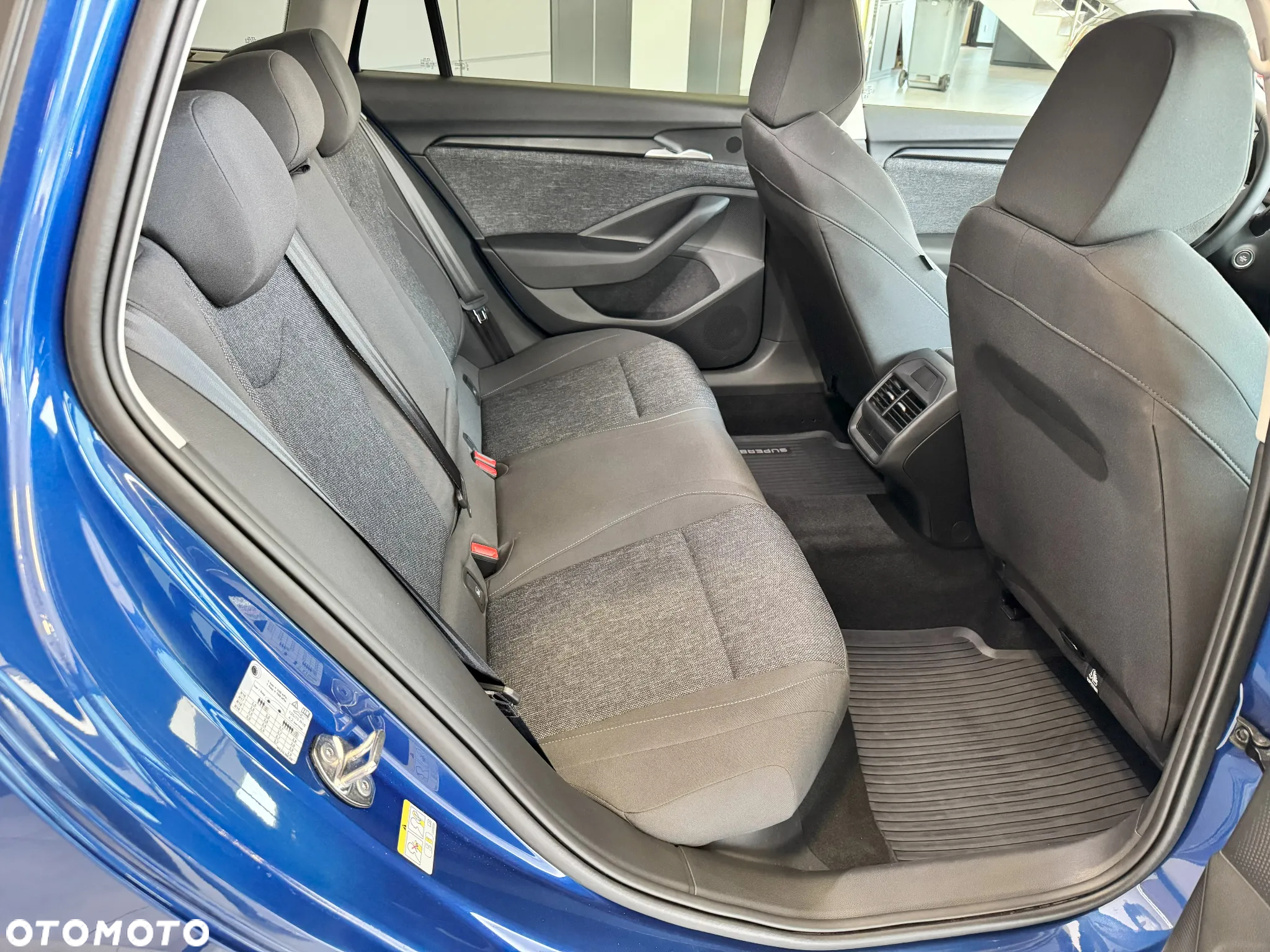 Skoda Superb 2.0 TDI SCR Essence DSG - 15