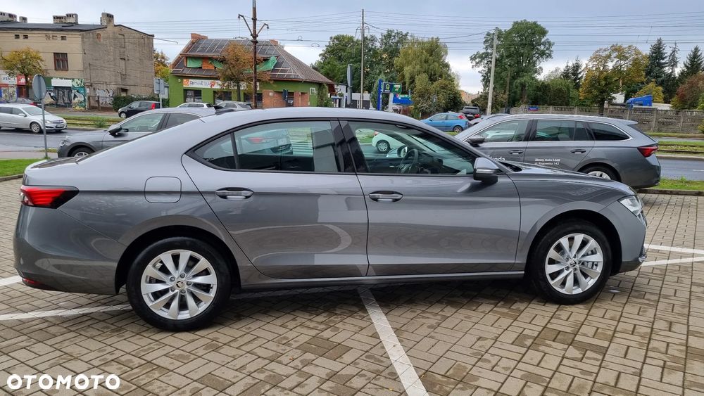 Skoda Superb 2.0 TSI Essence DSG - 10