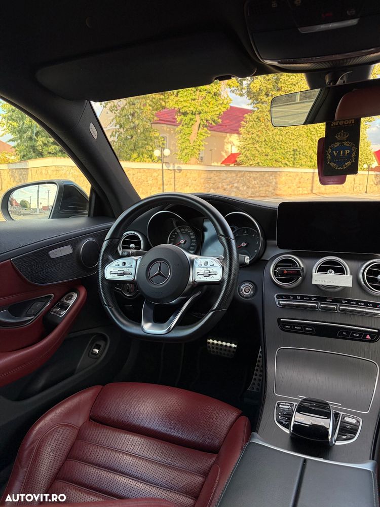 Mercedes-Benz C - 7