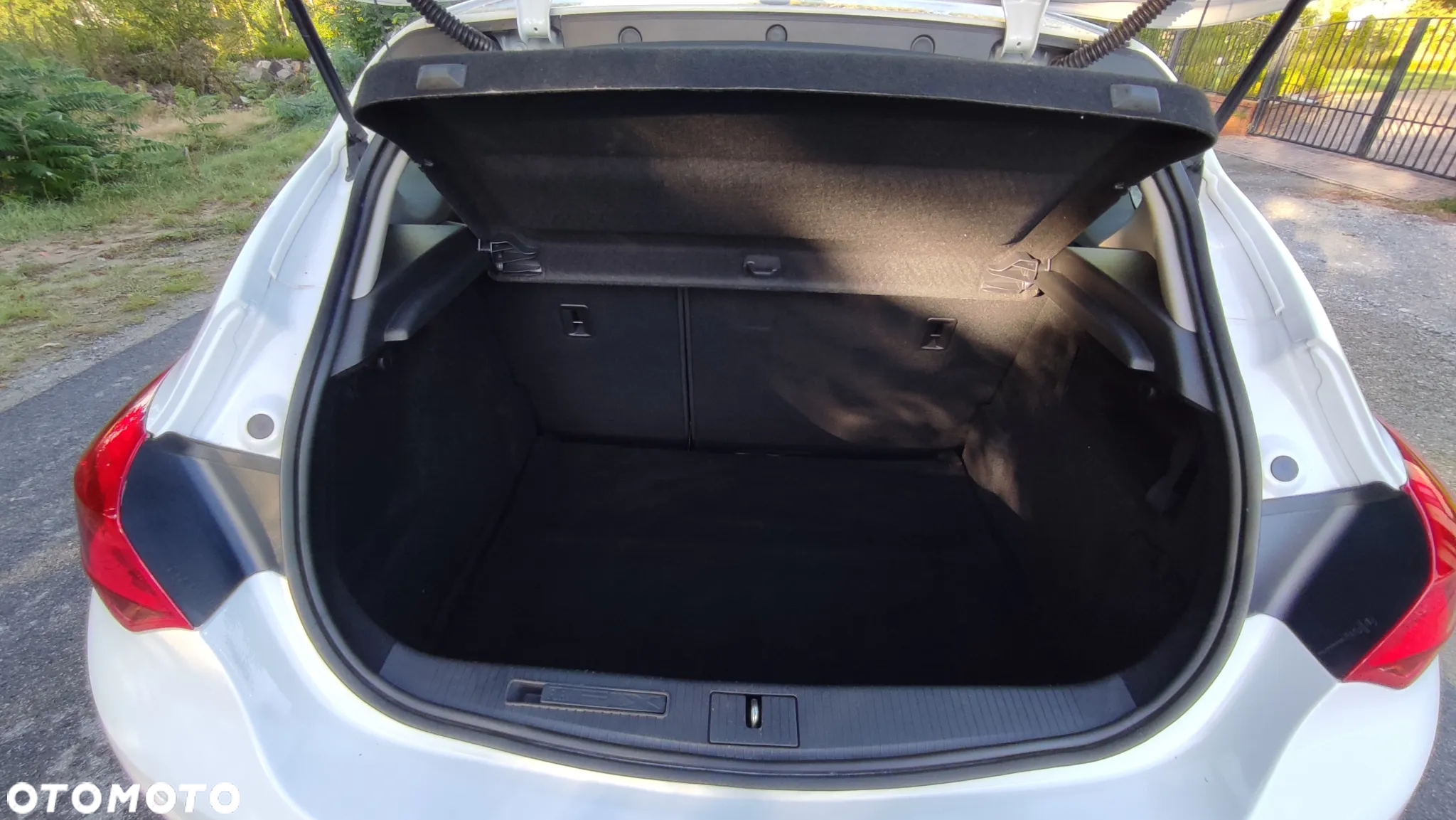 Opel Astra 1.4 Active - 11