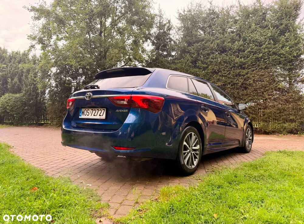 Toyota Avensis 2.0 Premium MS - 4