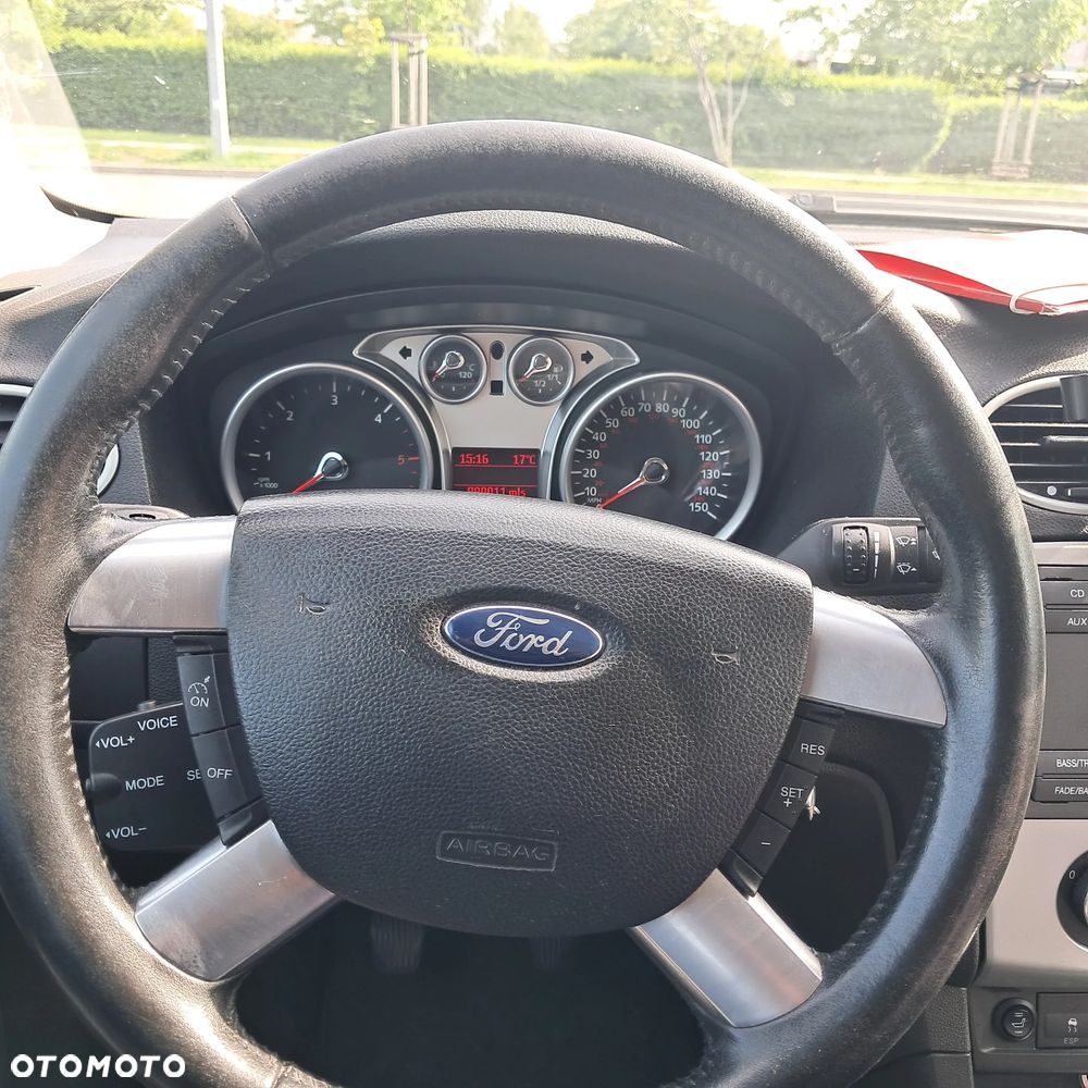 Ford Focus 1.6 16V Ambiente - 9