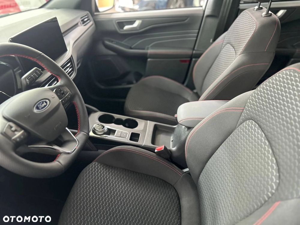 Ford Kuga 2.5 FHEV FWD ST-Line X - 7