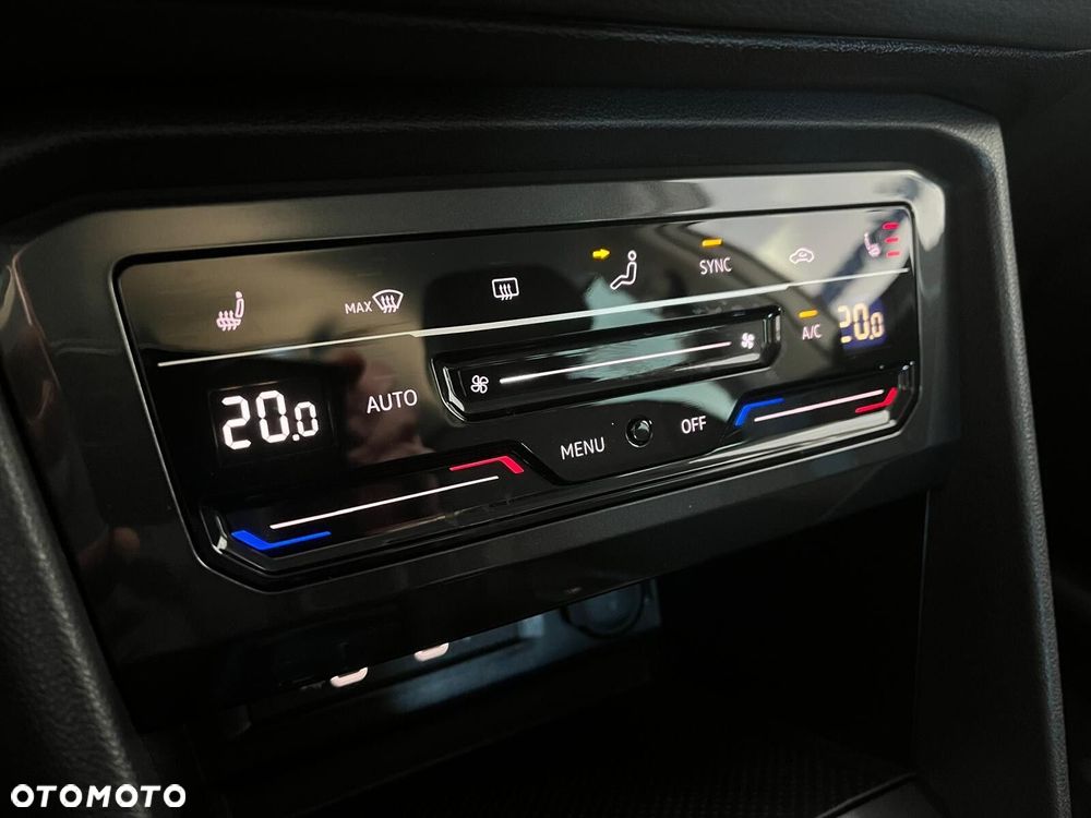 Volkswagen Tiguan - 28