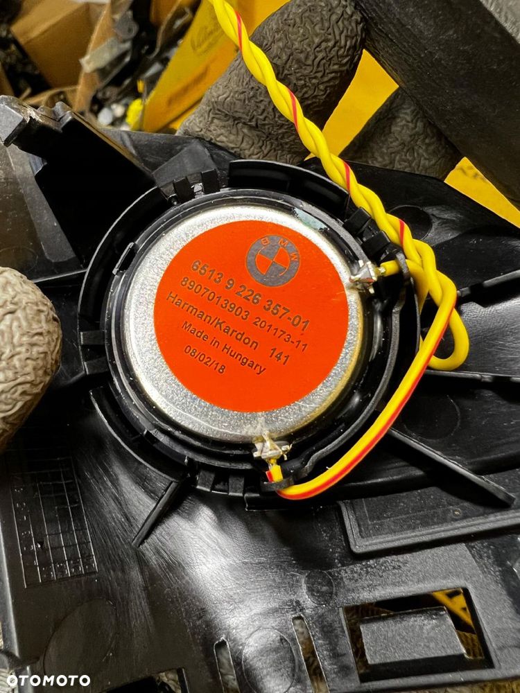 OSŁONA TRÓJKĄT GŁOŚNIK HARMAN KARDON PRAWY BMW F22 - 7