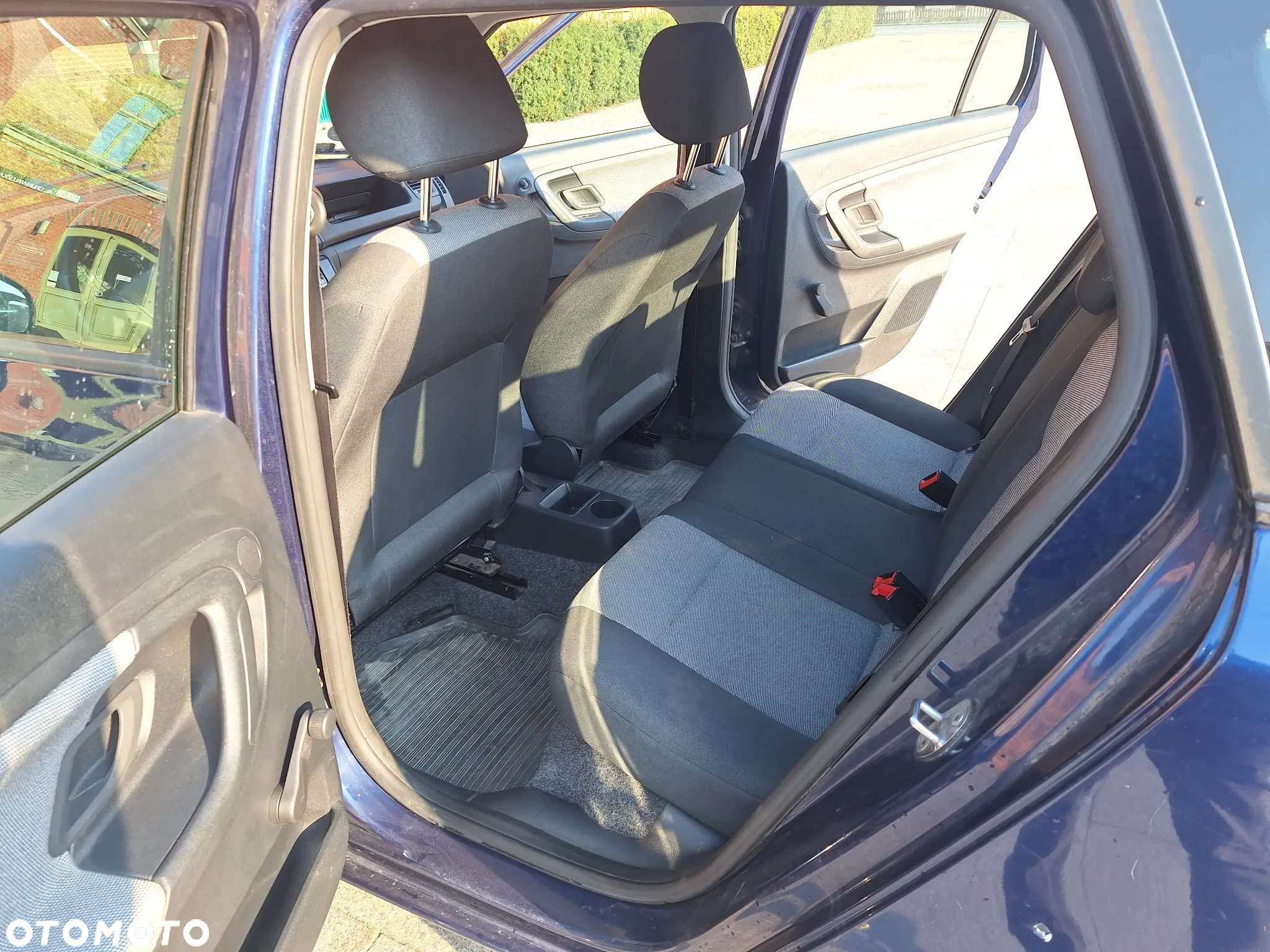 Skoda Fabia - 11