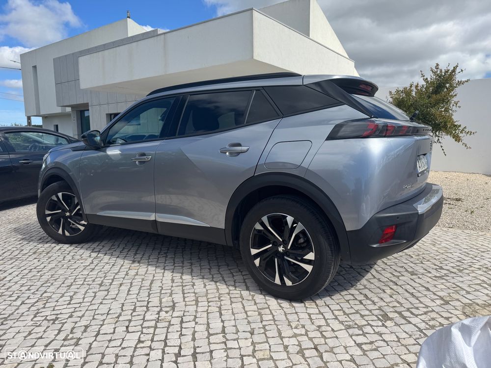 Peugeot 2008 1.2 PureTech Allure Pack - 5