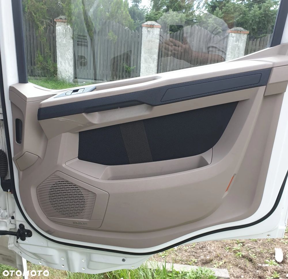 DRZWI PRAWE KOMPLETNE DAF XG XG+ 2197012 - 6