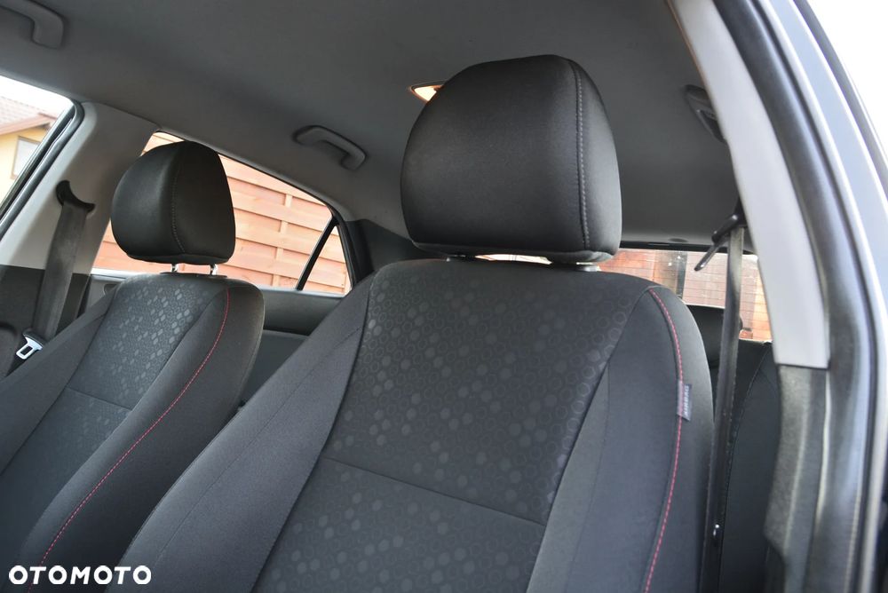 Hyundai i20 1.2 Classic + - 38