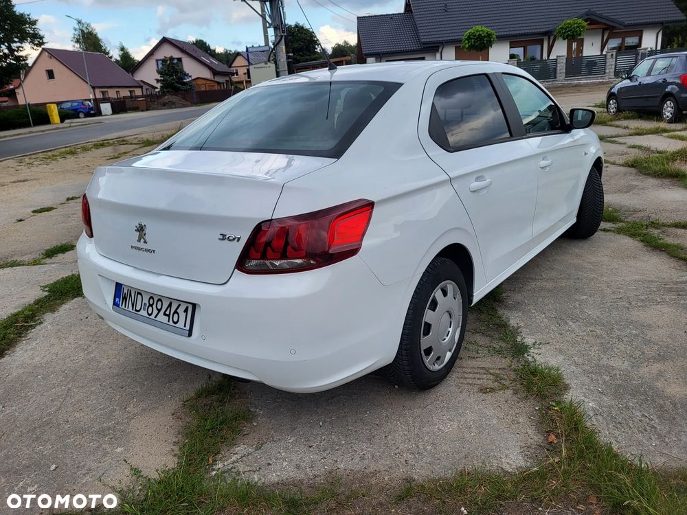 Peugeot 301 1.6 BlueHDi Allure - 4