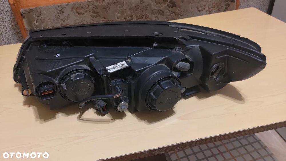 Reflektor Grandeur / Azera 05-11 (EU, zwykły H7) - 3