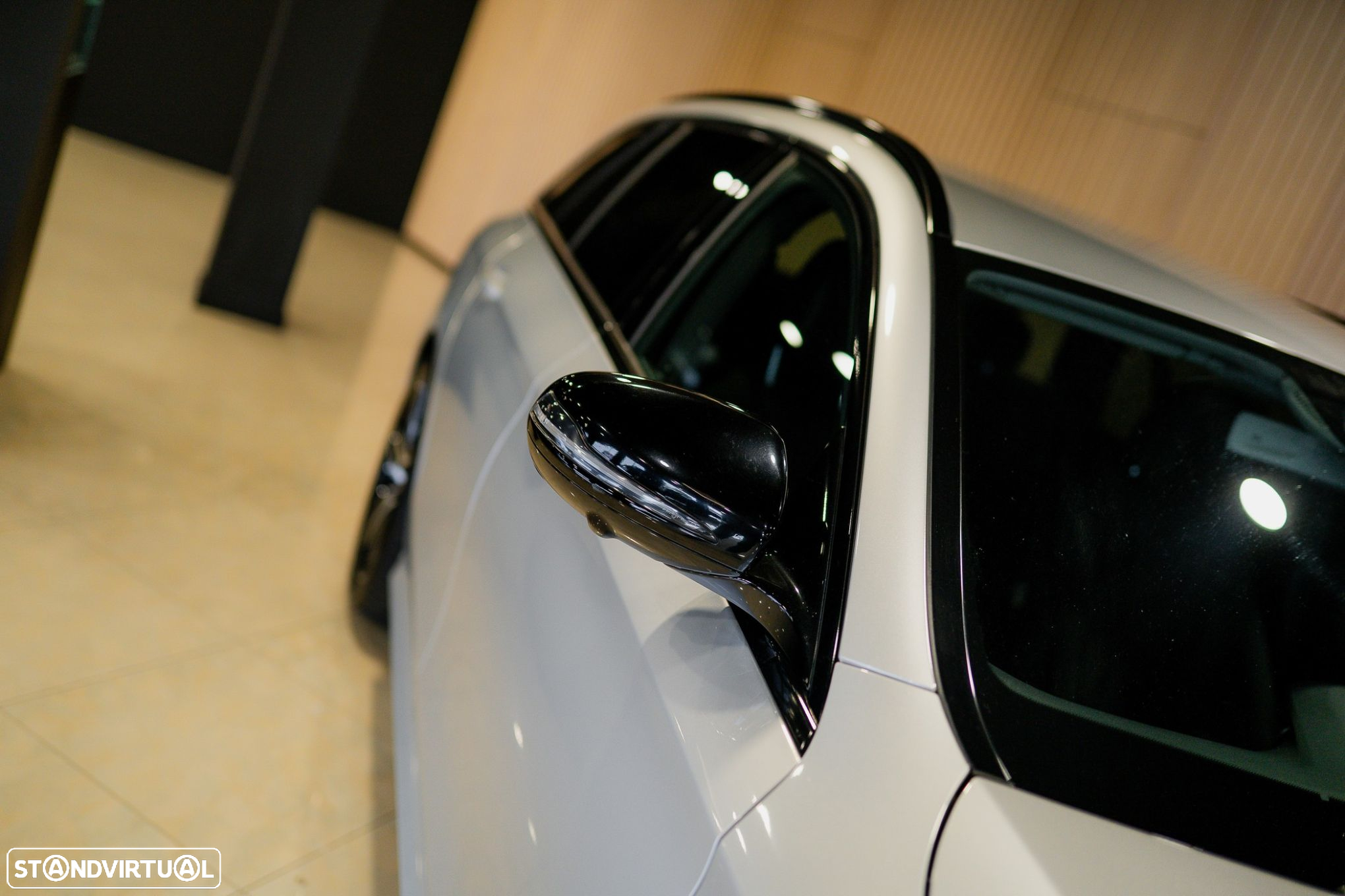 Mercedes-Benz E 220 d AMG - 17