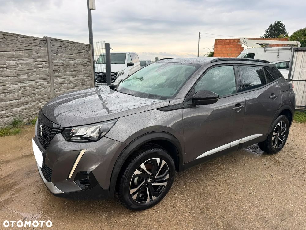 Peugeot 2008 PureTech 130 Allure - 3