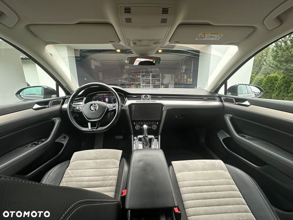 Volkswagen Passat 2.0 TDI BMT 4Mot Highline DSG - 10