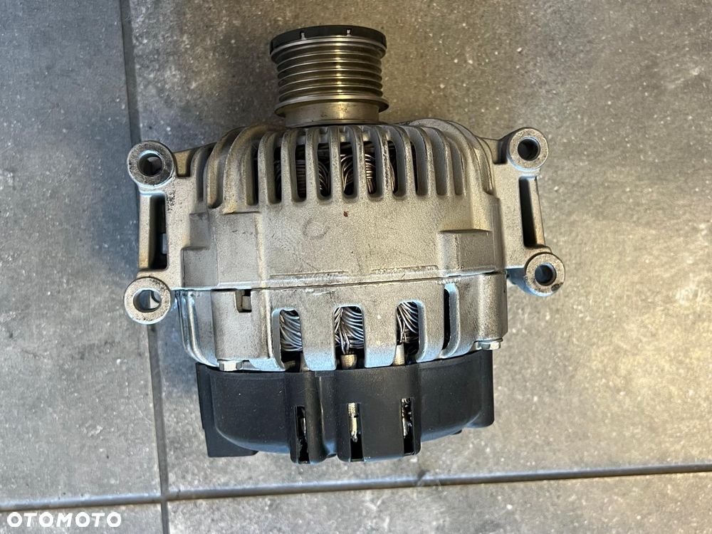 Alternator Stardax STX100211R 180A Mercedes Sprinter Vito - 1