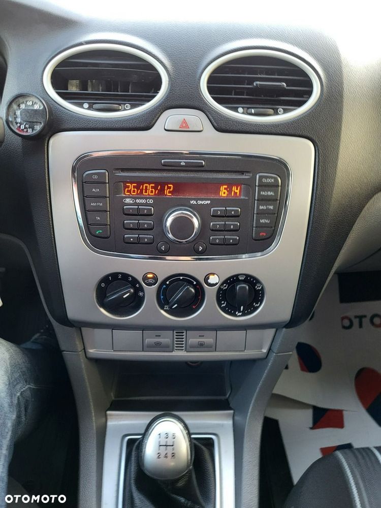 Ford Focus - 26